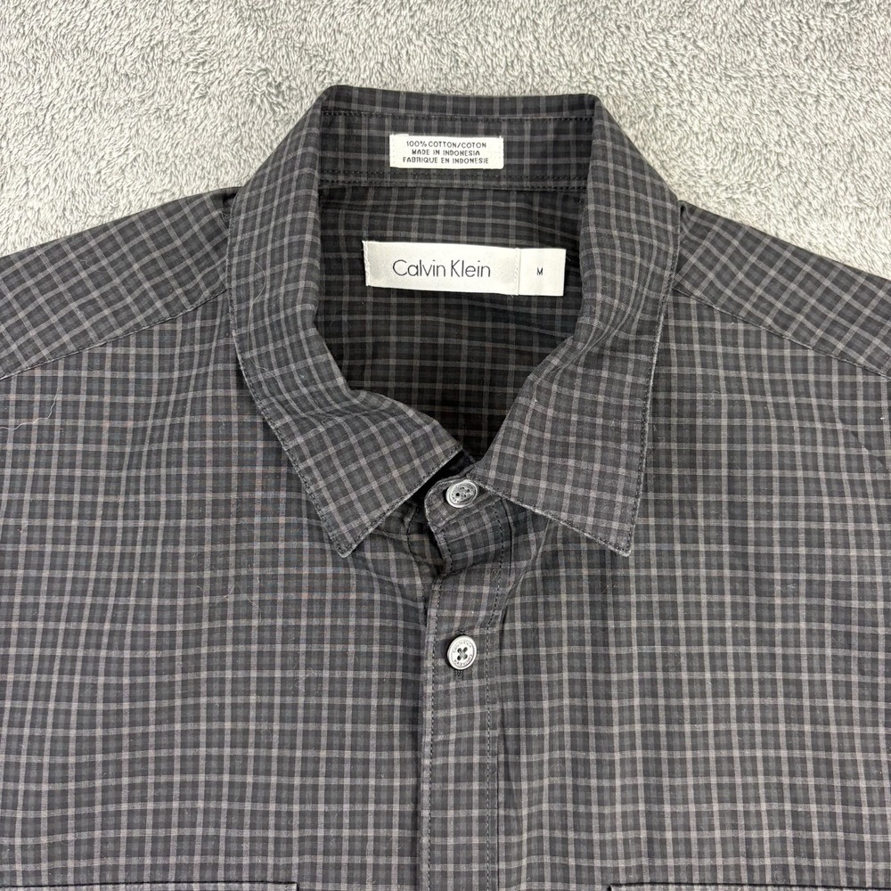Calvin Klein Button Down Shirt Mens Medium Black Gray Plaid Cotton Long Sleeve